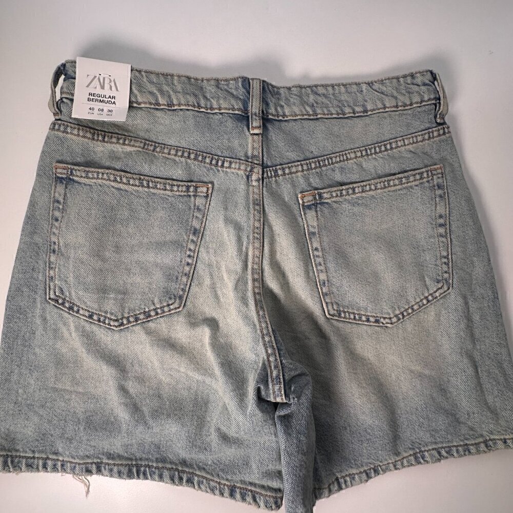 ZARA Regular Bermuda Denim Shorts – Size 40 / US 8